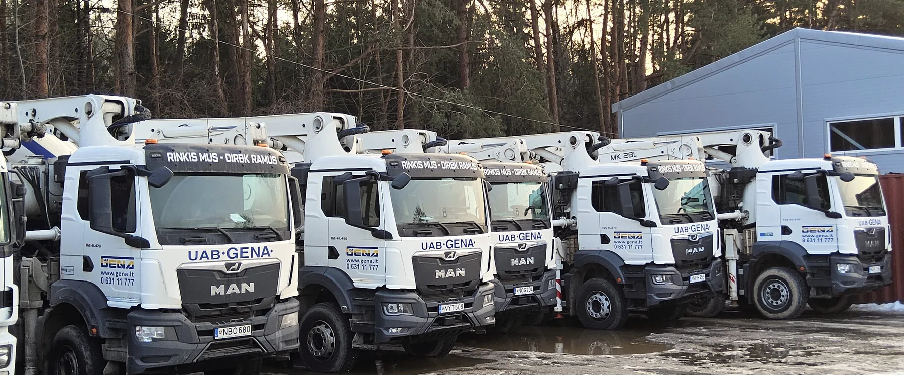Betono siurblių parkas aikštelėje